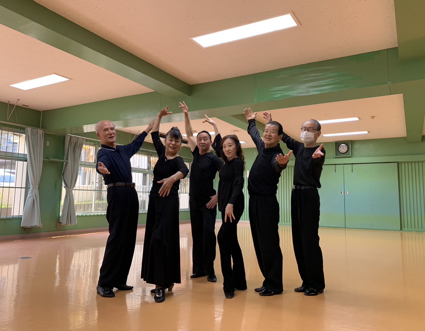 社交ダンスの外観